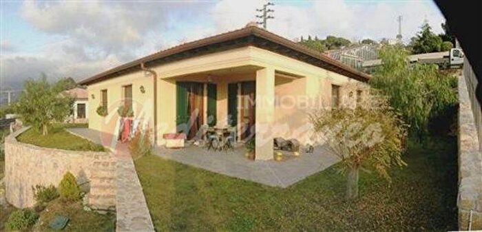 Casa bilocale in vendita in Due Strade, Bordighera