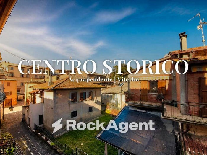 Appartamento trilocale in vendita in Via Vallefossata, Centro, Acquapendente