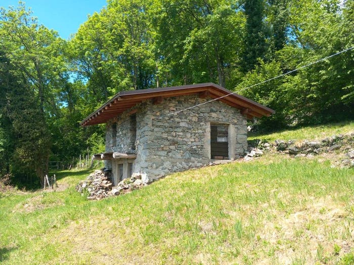 Casa in vendita in Zelbio