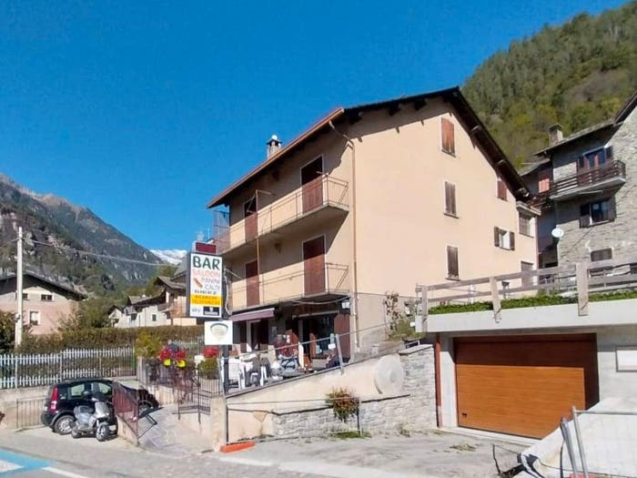 Casa con 6 locali in vendita in Contrada Vassalini, Chiesa in Valmalenco