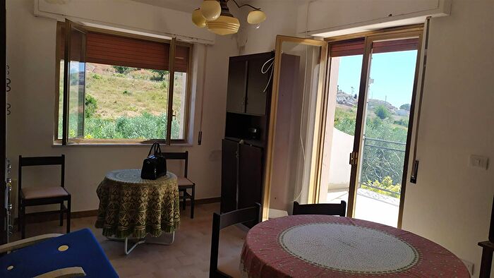 Appartamento bilocale in vendita in Contrada Gruda, Palizzi