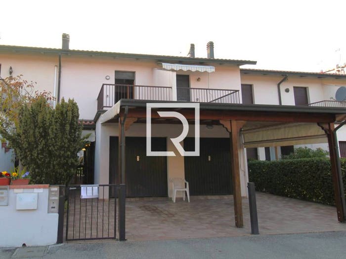 Casa trilocale in vendita in via dei ciliegi, Ponte Nuovo Madonna dell'Albero, Ravenna