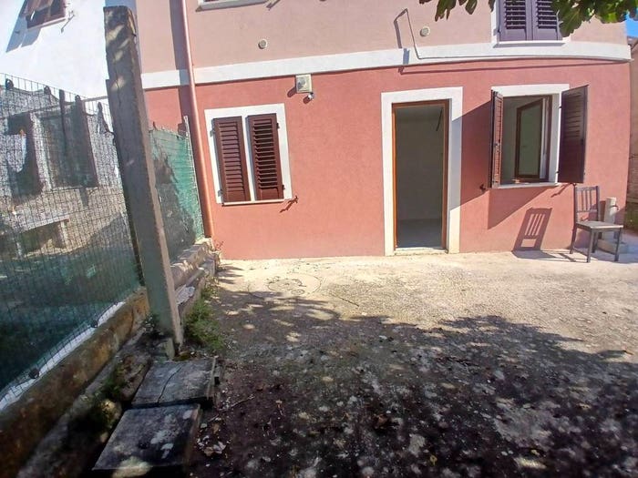 Appartamento bilocale in vendita in Borghetto, Monte San Vito