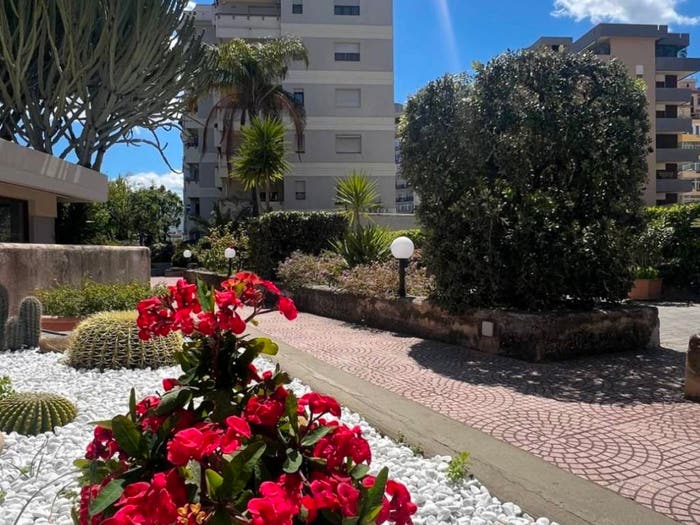 Appartamento con 6 locali in vendita in Via Umberto Giordano, Giotto Galilei Palagonia, Palermo