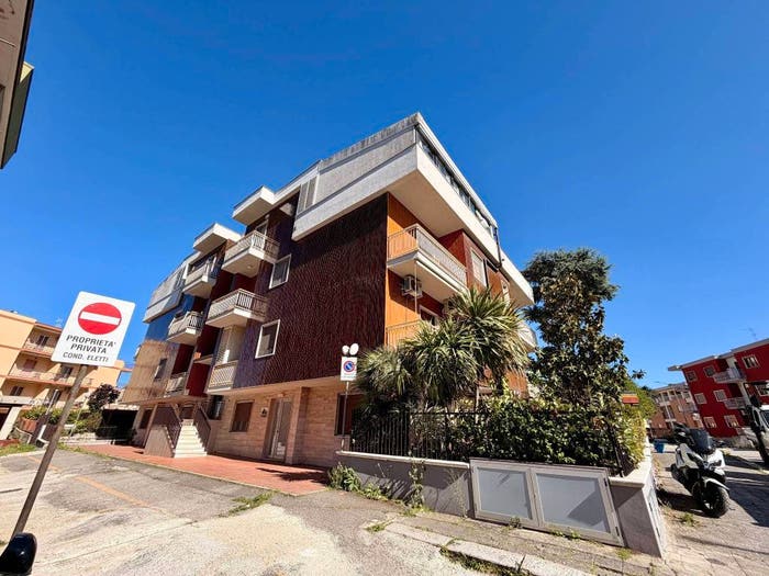 Appartamento quadrilocale in vendita in Via Lupo Protospata, Centro, Matera