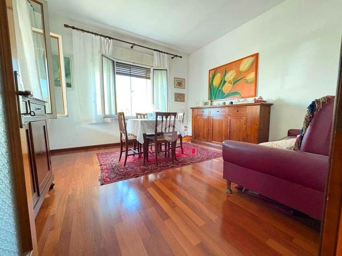 Casa trilocale in vendita in via bachelet, Centro, Casier