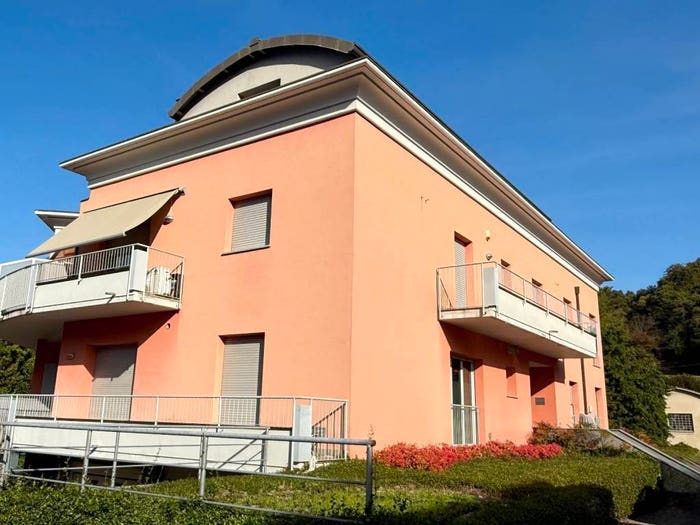 Appartamento quadrilocale in vendita in Via Pisqurei, Paré, Colverde