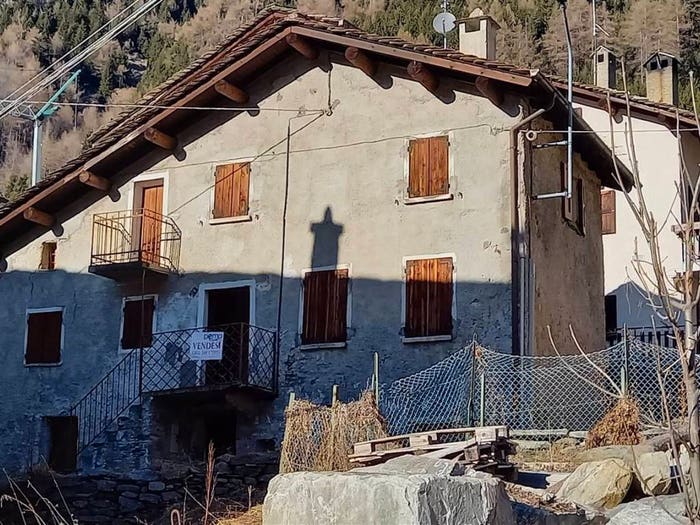 Casa con 5 locali in vendita in Via Fraciscio, Fraciscio, Campodolcino