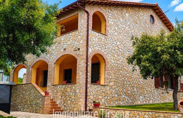 Casa con 6 locali in vendita in Centro, Orvieto