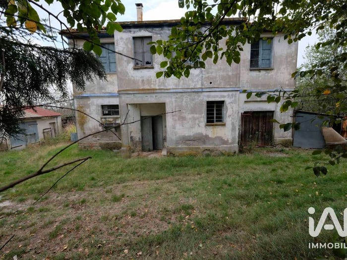 Casa con 6 locali in vendita in Via ronzano, Belvedere Ostrense