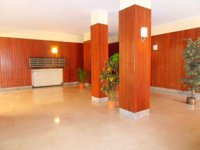 Appartamento trilocale in vendita in Via Alberto Caroncini, Lodi Brenta, Milano