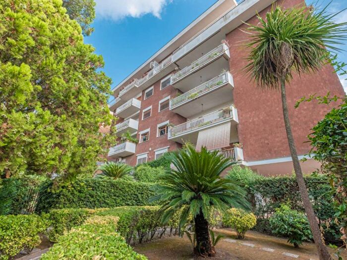 Appartamento con 6 locali in vendita in Via Ragazzi del ', Cecchignola Giuliano Dalmata, Roma