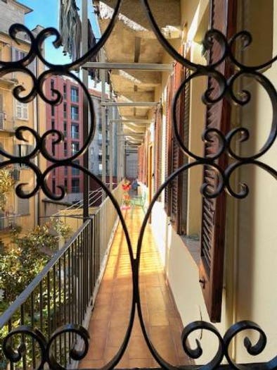 Appartamento quadrilocale in vendita in Via Antonio Rosmini, Arena, Milano