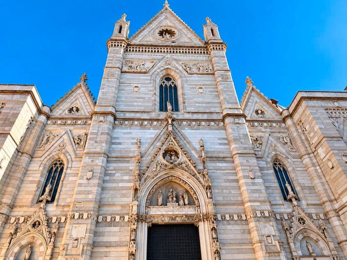 Appartamento quadrilocale in vendita in Via Duomo, Tribunali, Napoli