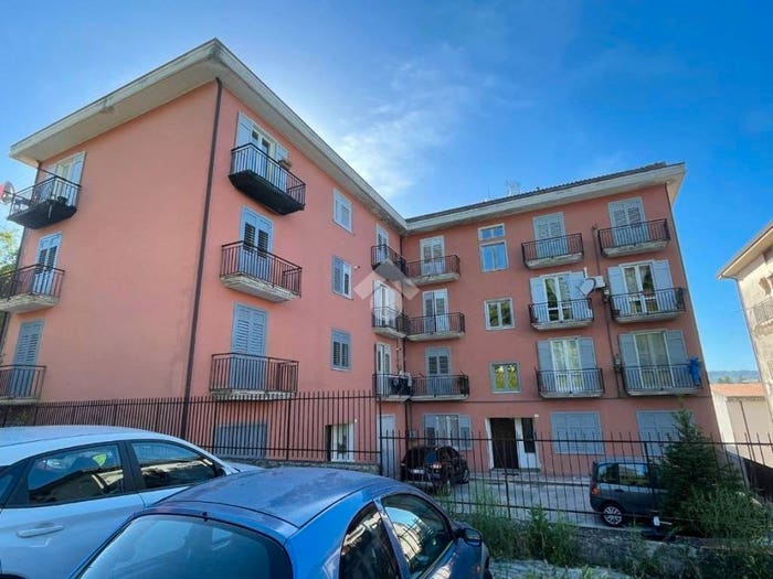 Appartamento quadrilocale in vendita in VIA SALITA PALAZZO, Atripalda