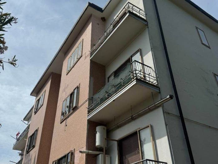 Appartamento quadrilocale in vendita in Via Roma, Castelluccio Inferiore
