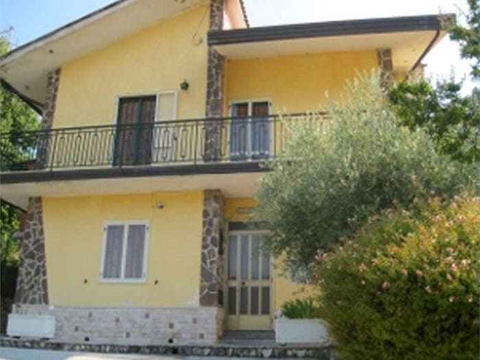 Appartamento con 6 locali in vendita in Via Provinciale n, Centro, Roccabascerana