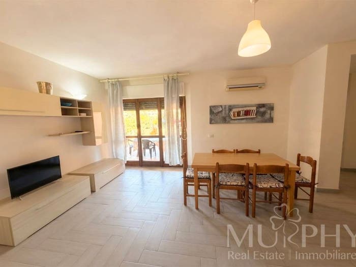 Appartamento trilocale in vendita in Via Padule, La Maddalena
