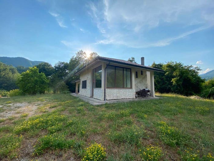 Casa quadrilocale in vendita in Uotto, San Biagio Saracinisco