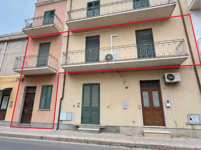 Appartamento con 6 locali in vendita in Via Garrano n, Centro, Pachino