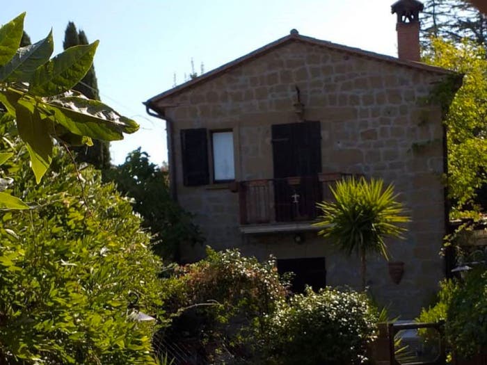 Casa trilocale in vendita in Via Circonvallazione, Farnese