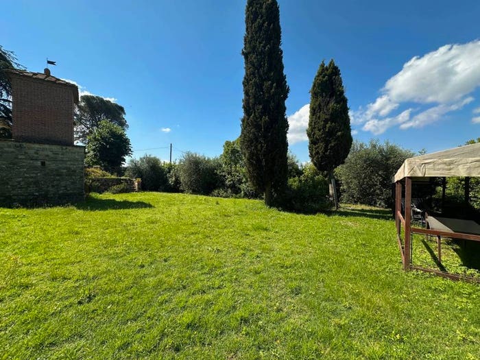Casa con 6 locali in vendita in Via Quintole per le Rose, Impruneta