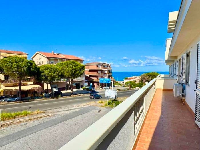 Appartamento trilocale in vendita in Corso Europa, Belvedere Marittimo