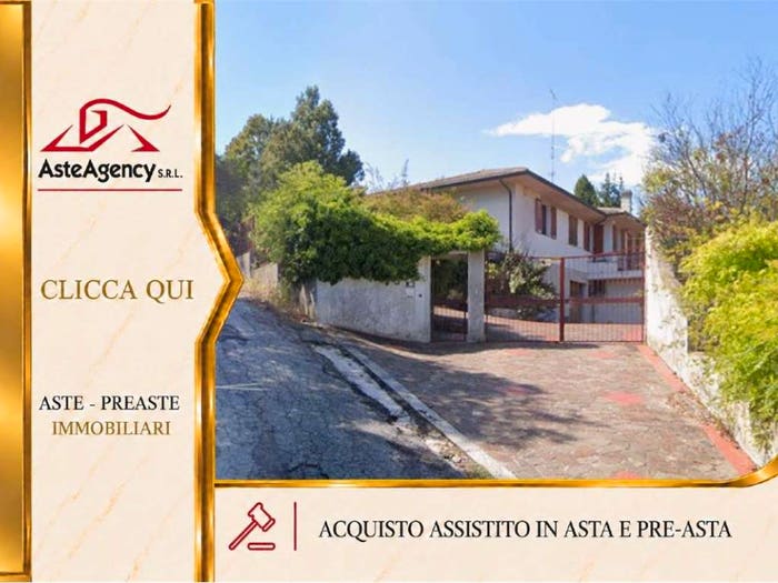 Casa con 6 locali in vendita in Via di Passo Varano, Passo Varano, Ancona