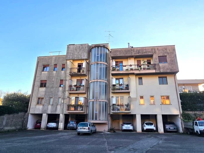 Appartamento quadrilocale in vendita in Via dei Gerani, Centro, Palestrina