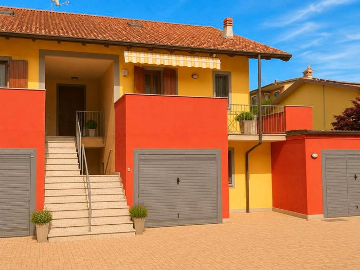 Appartamento trilocale in vendita in Via Vittorio Veneto, Centro, Brembio