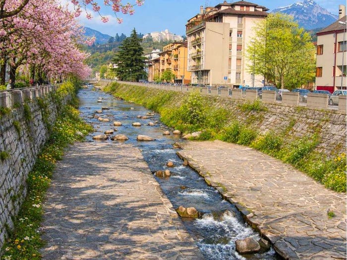 Appartamento con 6 locali in vendita in Via gorizia, Bolghera Ospedale, Trento