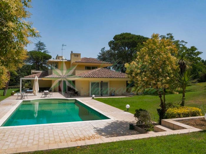 Casa con 6 locali in vendita in Largo dell'Olgiata, Olgiata, Roma