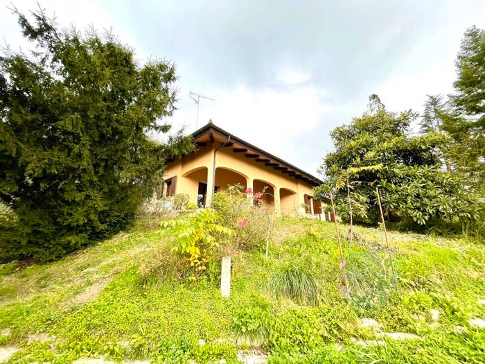 Casa con 6 locali in vendita in Via Civera, Pino Torinese