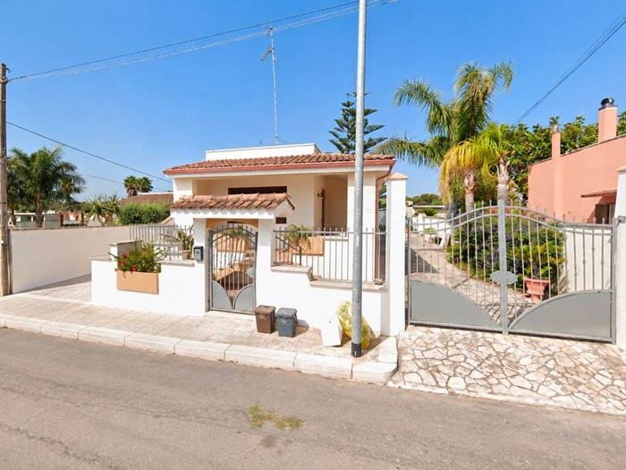 Casa trilocale in vendita in Via Ugolino Vivaldi, Villaggi, Lecce