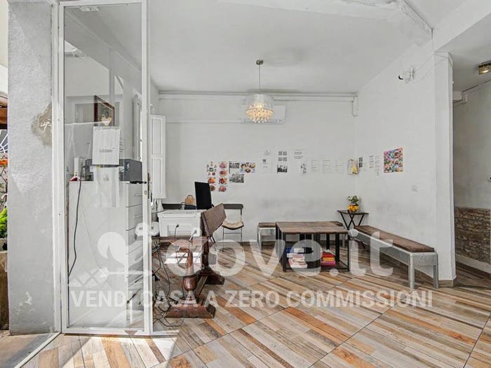 Appartamento con 5 locali in vendita in Via Faenza, Duomo, Firenze