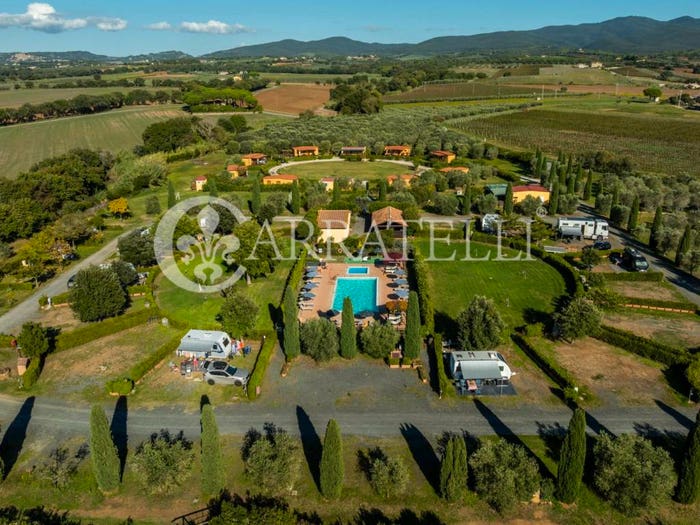Casa con 6 locali in vendita in Via Vicinale Livrone, Bibbona