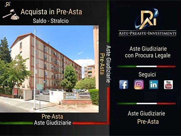 Appartamento con 6 locali in vendita in viale Ciusa, Piazza Giovanni XXIII, Cagliari