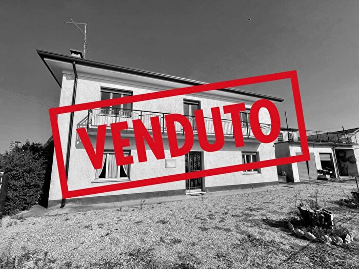 Casa con 5 locali in vendita in Via Circonvallazione, Muzzana del Turgnano
