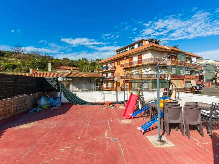 Appartamento quadrilocale in vendita in Via San Giacomo, Centro, Aci Catena