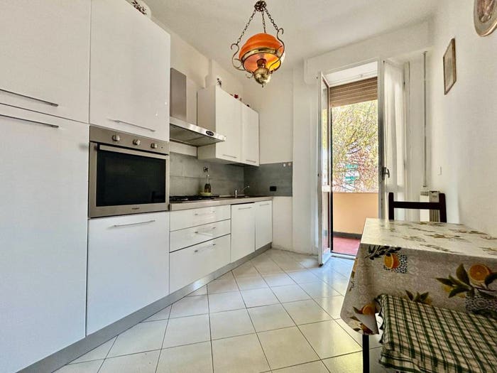 Appartamento quadrilocale in vendita in Viale Europa, Europa, Firenze