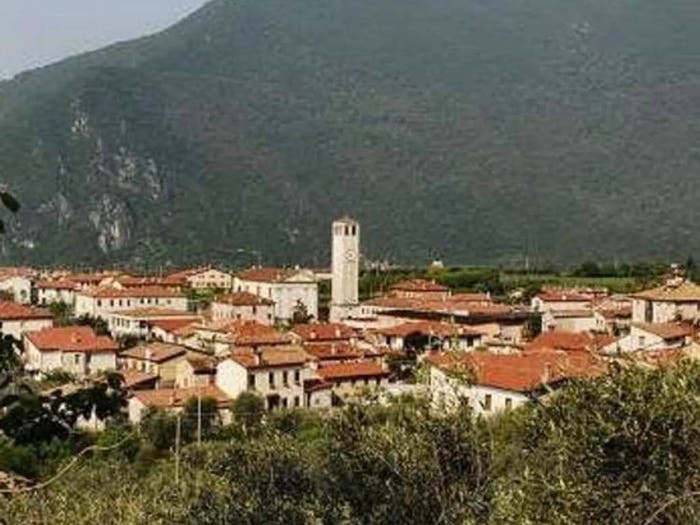 Casa monolocale in vendita in Pove del Grappa