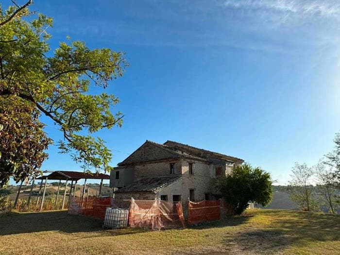 Casa con 6 locali in vendita in Quagliotto SNC, Centro, Filottrano