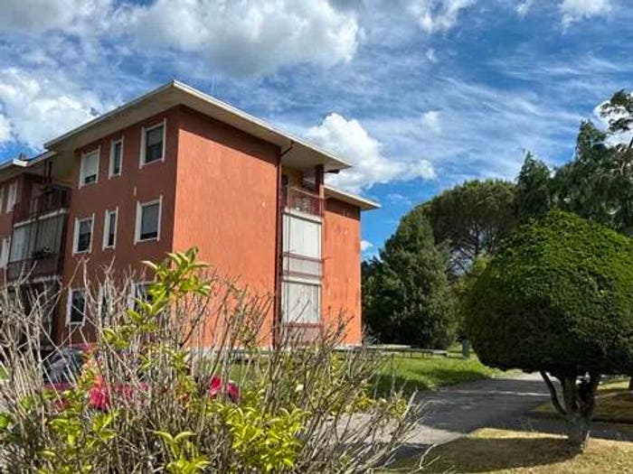 Appartamento quadrilocale in vendita in Corso Bruno Buozzi, Centro, Serravalle Sesia