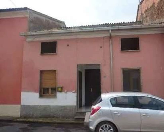 Casa con 5 locali in vendita in Via Bandiera, Rivarolo Del Re, Rivarolo del Re ed Uniti