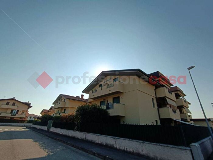 Appartamento bilocale in vendita in piazza don carlo sada, Ravello Villastanza Villapia, Parabiago