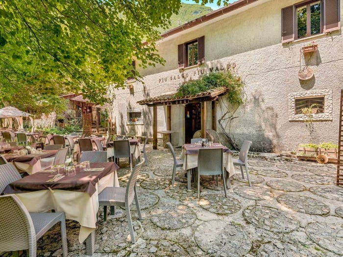 Casa con 6 locali in vendita in Località Canneto, Settefrati
