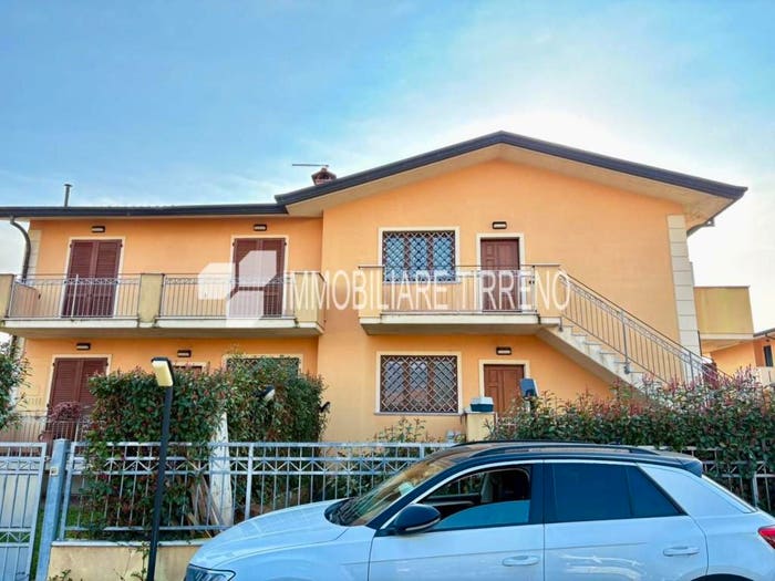 Appartamento con 5 locali in vendita in Via Flavio Torello Baracchini, Bondano Partaccia, Massa