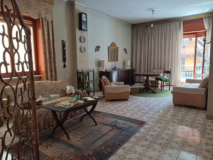 Appartamento quadrilocale in vendita in Via Giacomo Matteotti, Nocera Inferiore