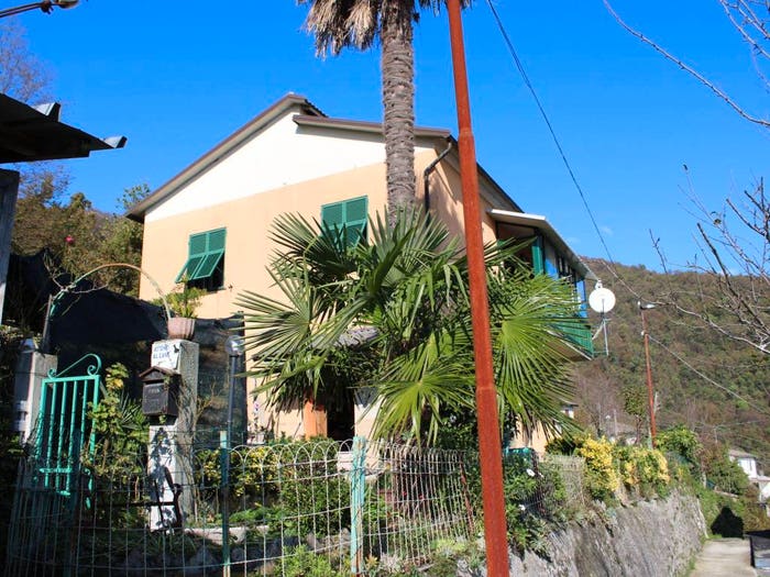 Casa quadrilocale in vendita in Via Ballano, Lorsica