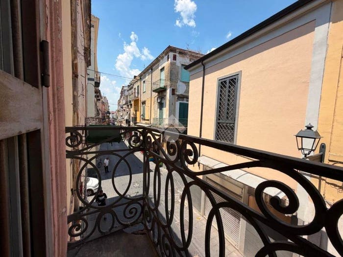 Appartamento quadrilocale in vendita in Via Roma, Centro, Acerra